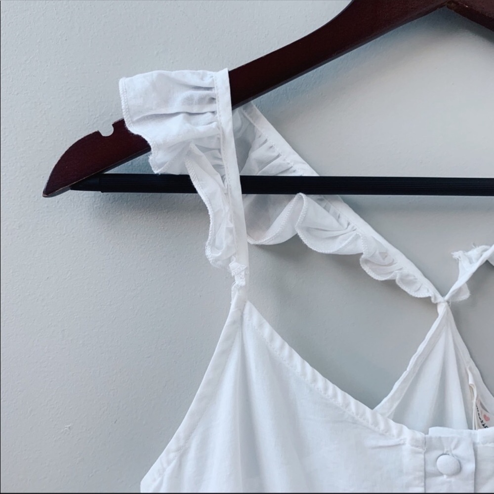 Urban Romantics Eyelet Ruffle Tank Buttons - Picture 3 of 5